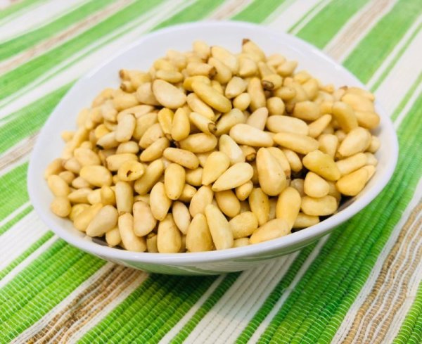 画像2: 【無添加】   松の実 (2)